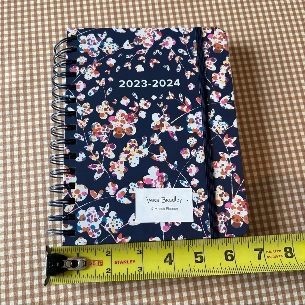 Vera Bradley‎ Floral notebook agenda 17 month planner 2023-2024. NEW